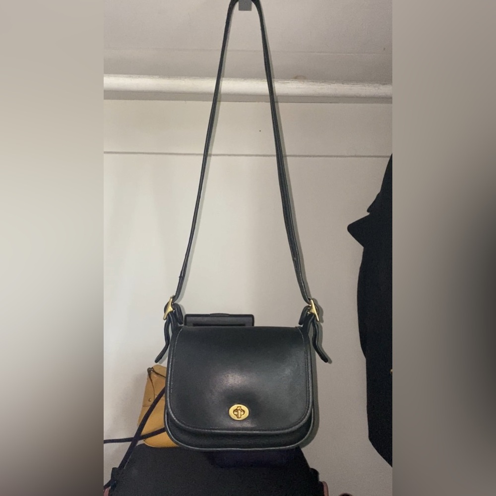 SOLD. Vintage Coach Legacy Small Flap #9965